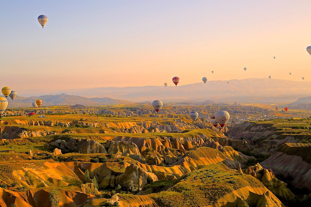 Co przyciąga turystów do Pamukkale w Turcji